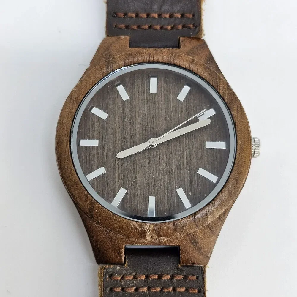 Wood Men's Watch 44MM Brown Dial Case Brown Leather Bands New Battery‎